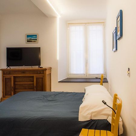 Free Parking - Centro Citta Via Caffaro Apartman Genova Kültér fotó